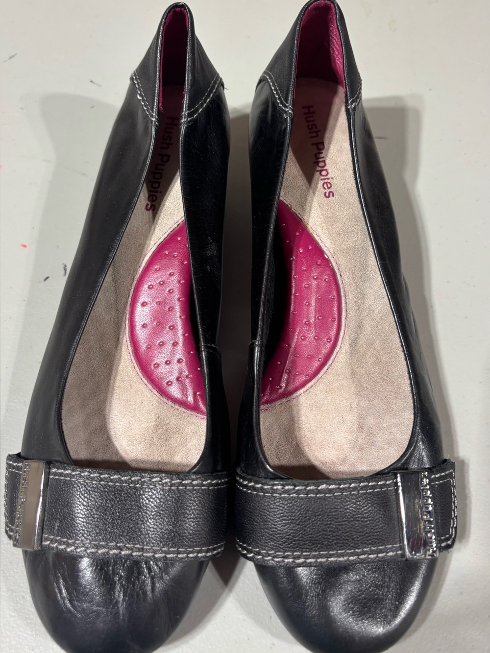 Hush Puppies Black Leather Comfort Wedge Loafers Women’s Size 9.5 us Slip-On Sh